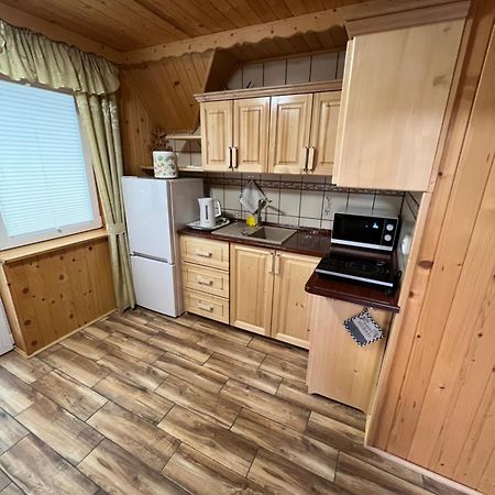 Apartament Busia 코스실리스코 외부 사진