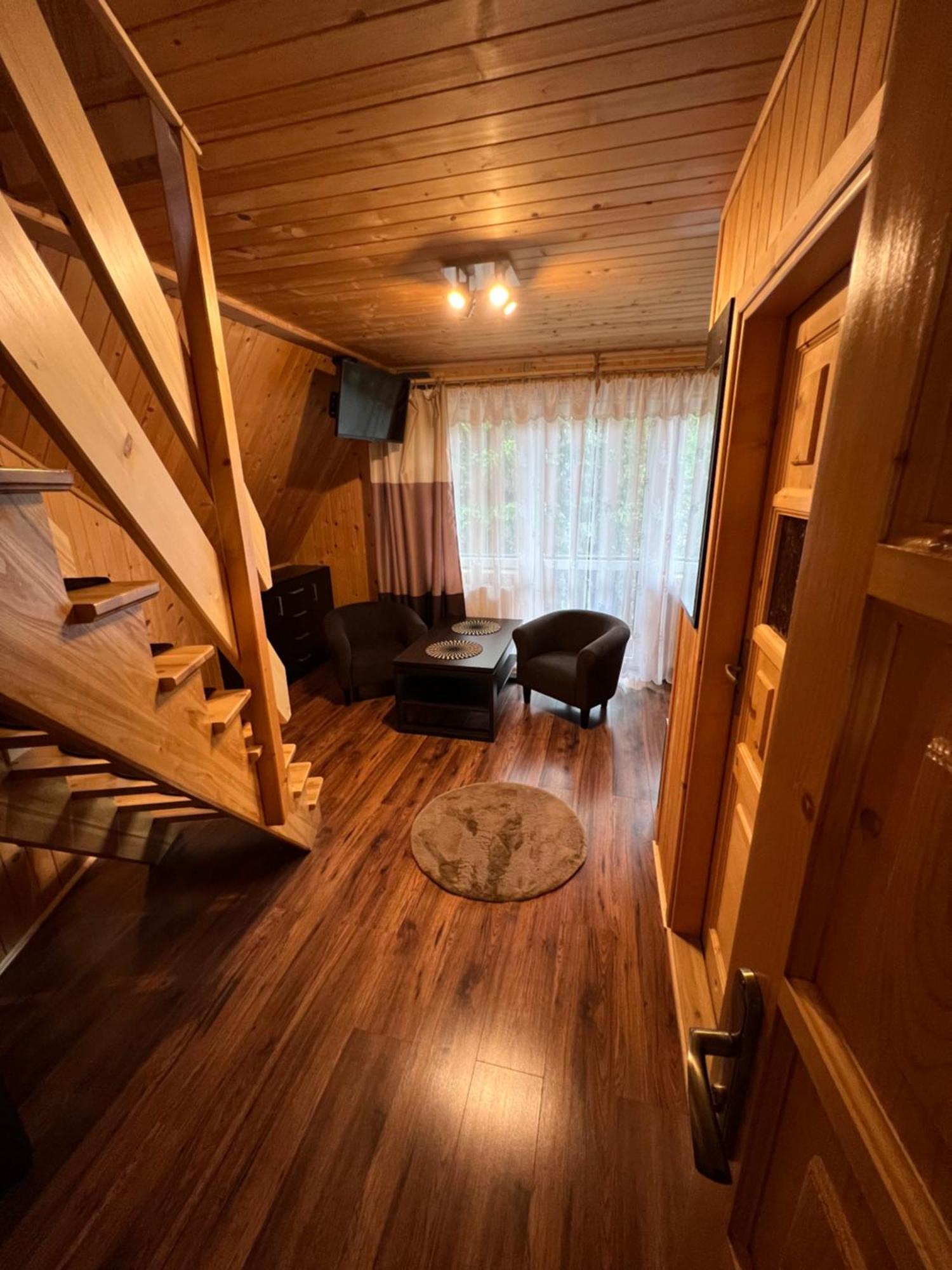 Apartament Busia 코스실리스코 외부 사진